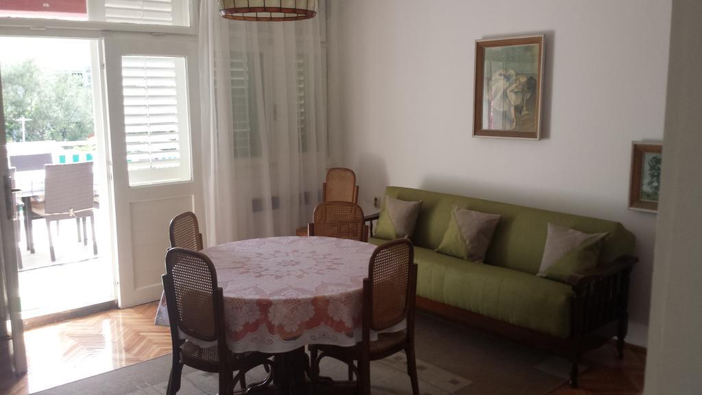 Apartments Prisnac Пакоштане Екстер'єр фото
